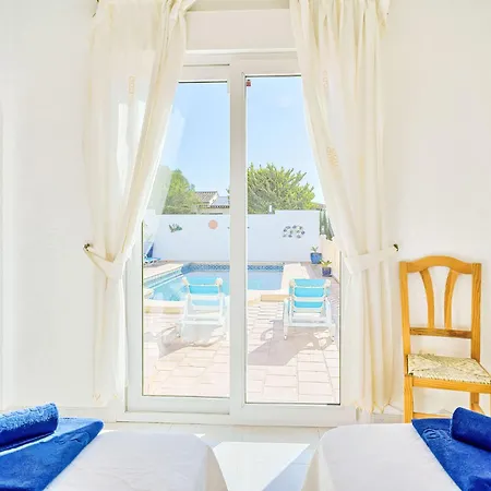 Holiday home Caracoles By Interhome